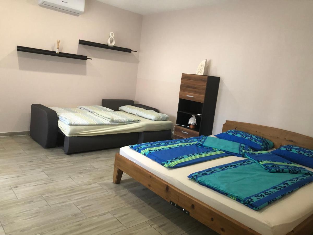 Eddy Apartman 埃格尔 外观 照片
